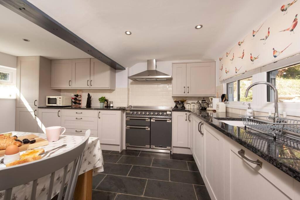 Charming Riverside Cottage In Snowdonia National Park Tanygrisiau Exterior photo
