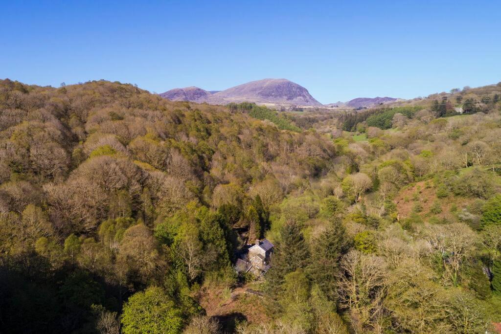 Charming Riverside Cottage In Snowdonia National Park Tanygrisiau Exterior photo