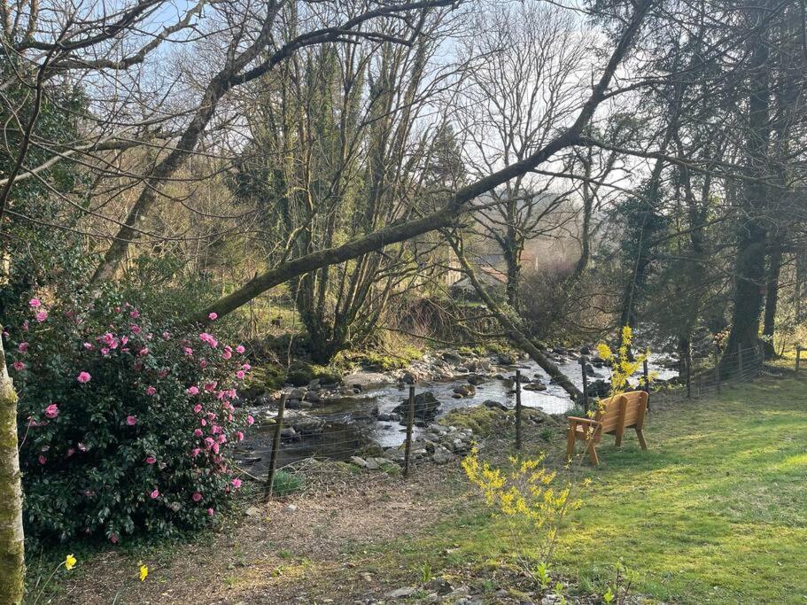 Charming Riverside Cottage In Snowdonia National Park Tanygrisiau Exterior photo