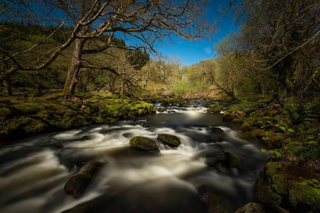 Charming Riverside Cottage In Snowdonia National Park Tanygrisiau Exterior photo